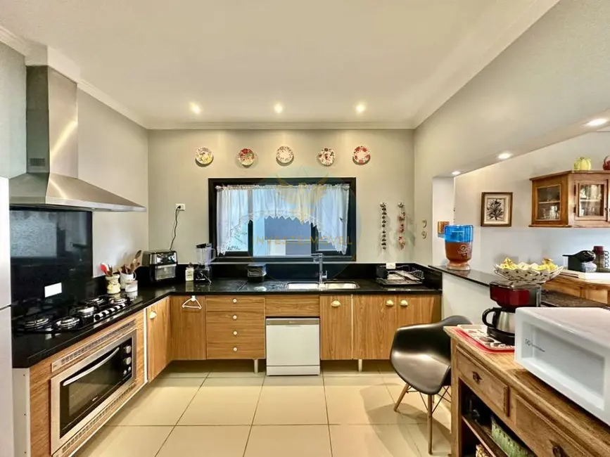 Foto 6 de Casa de Condomínio com 3 quartos à venda, 330m2 em Granja Viana, Carapicuiba - SP