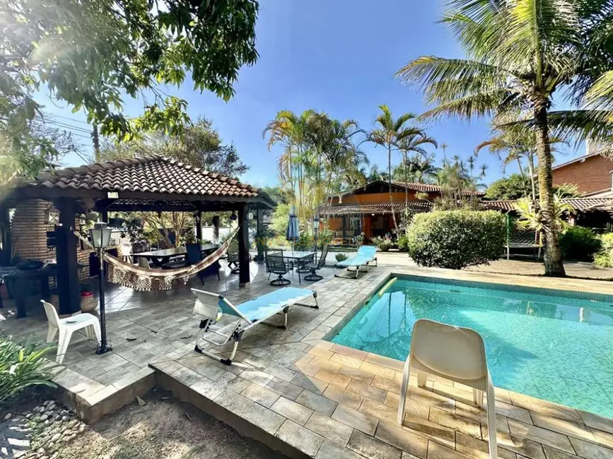 Foto 1 de Casa de Condomínio com 3 quartos à venda, 503m2 em Granja Viana, Carapicuiba - SP