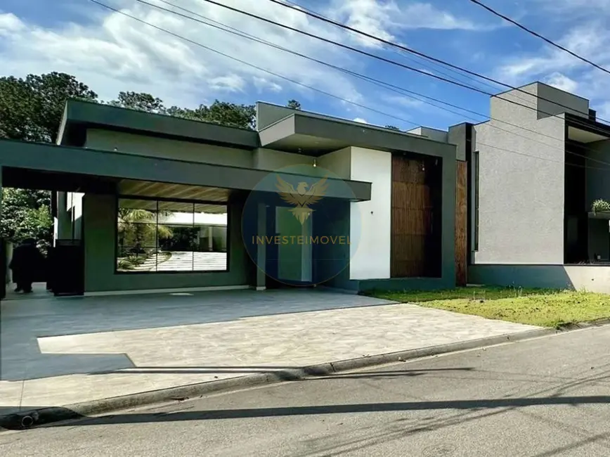 Foto 1 de Casa de Condomínio com 5 quartos à venda, 412m2 em Jandira - SP