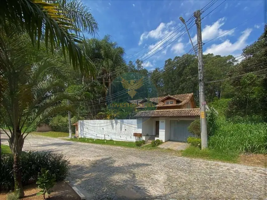 Foto 3 de Casa com 4 quartos para alugar, 780m2 em Granja Viana, Carapicuiba - SP