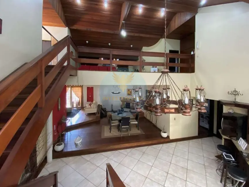 Casa com 4 quartos à venda, 780m2 em Granja Viana, Carapicuiba - SP - imagem 8 Foto 8 de Casa com 4 quartos à venda, 780m2 em Granja Viana, Carapicuiba - SP