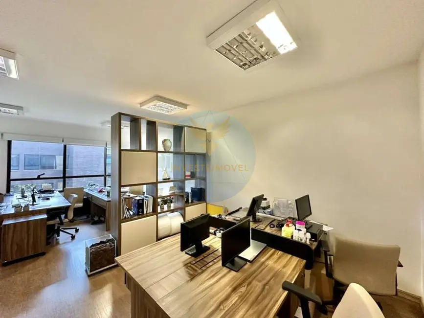 Sala Comercial para alugar, 82m2 em Granja Viana, Cotia - SP - imagem 6 Foto 6 de Sala Comercial para alugar, 82m2 em Granja Viana, Cotia - SP