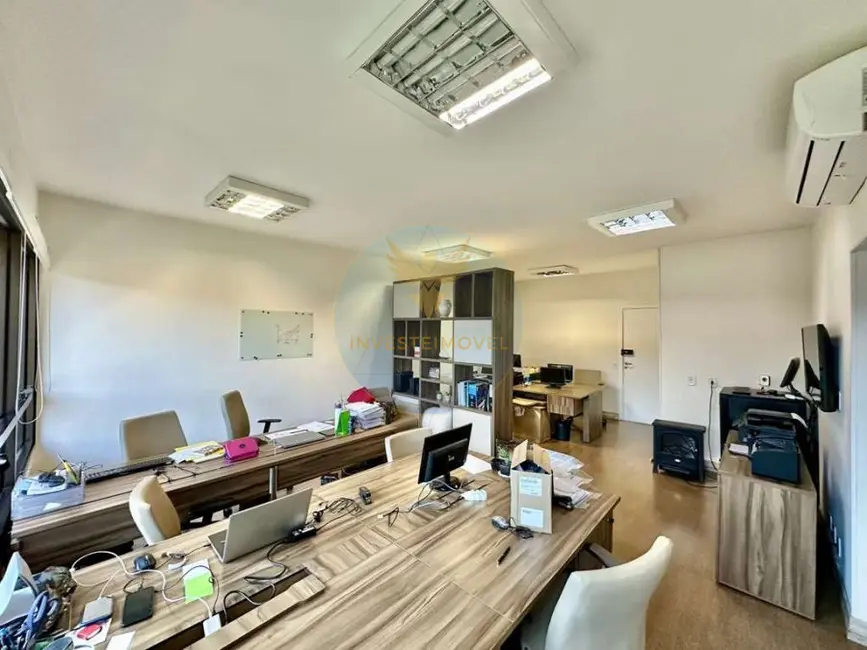 Sala Comercial para alugar, 82m2 em Granja Viana, Cotia - SP - imagem 7 Foto 7 de Sala Comercial para alugar, 82m2 em Granja Viana, Cotia - SP