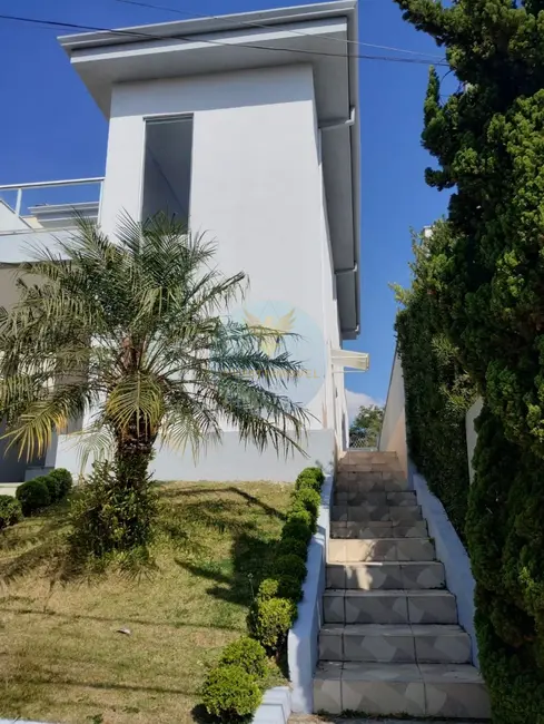 Foto 2 de Casa de Condomínio com 4 quartos para alugar, 300m2 em Jardim Torino, Cotia - SP