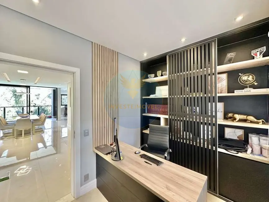 Foto 7 de Casa com 4 quartos à venda, 483m2 em Granja Viana, Cotia - SP