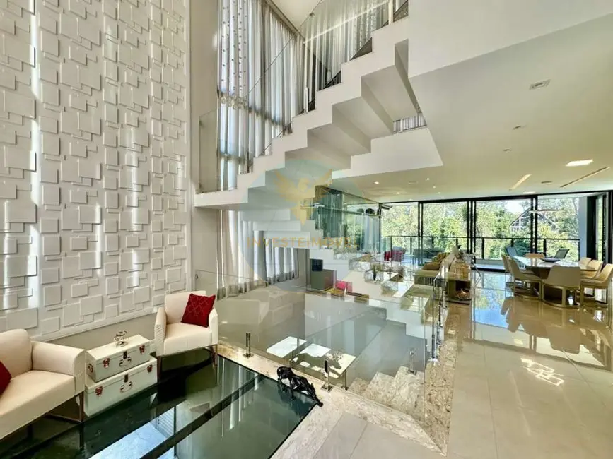 Foto 1 de Casa com 4 quartos à venda, 483m2 em Granja Viana, Cotia - SP