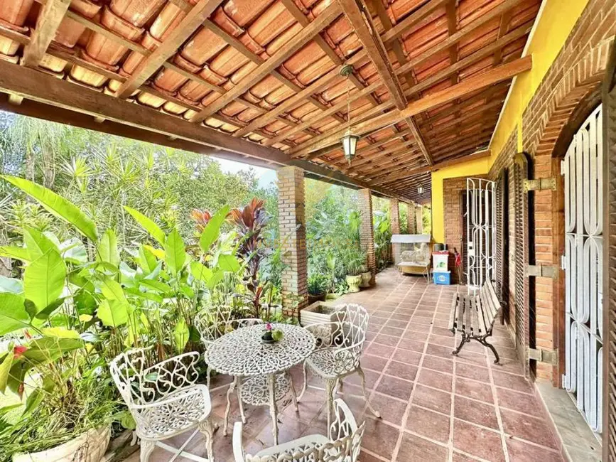 Foto 6 de Chácara com 3 quartos à venda, 234m2 em Jardim do Rio Cotia, Cotia - SP