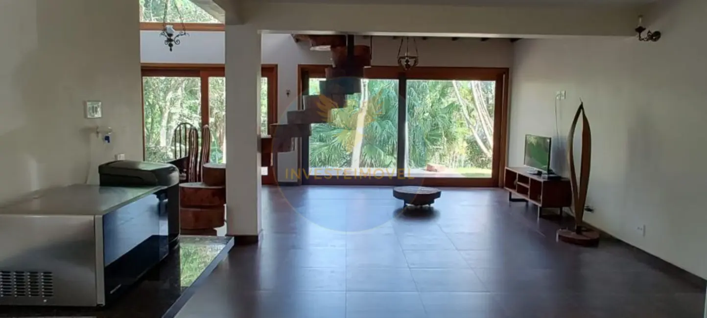 Foto 7 de Casa de Condomínio com 3 quartos à venda, 450m2 em Jandira - SP