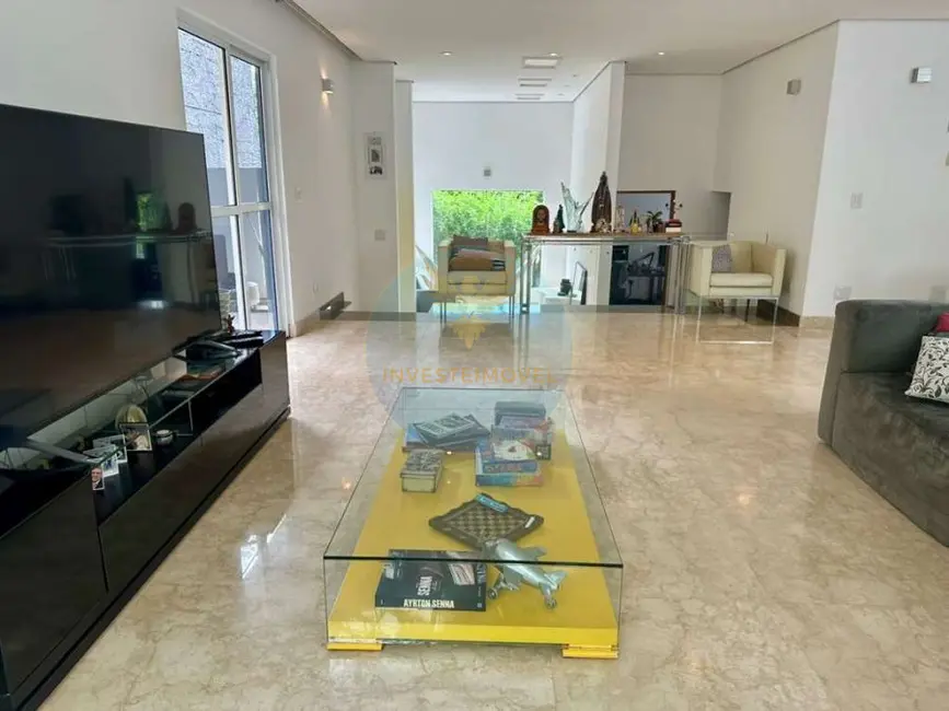 Foto 7 de Casa de Condomínio com 3 quartos à venda, 300m2 em Jandira - SP