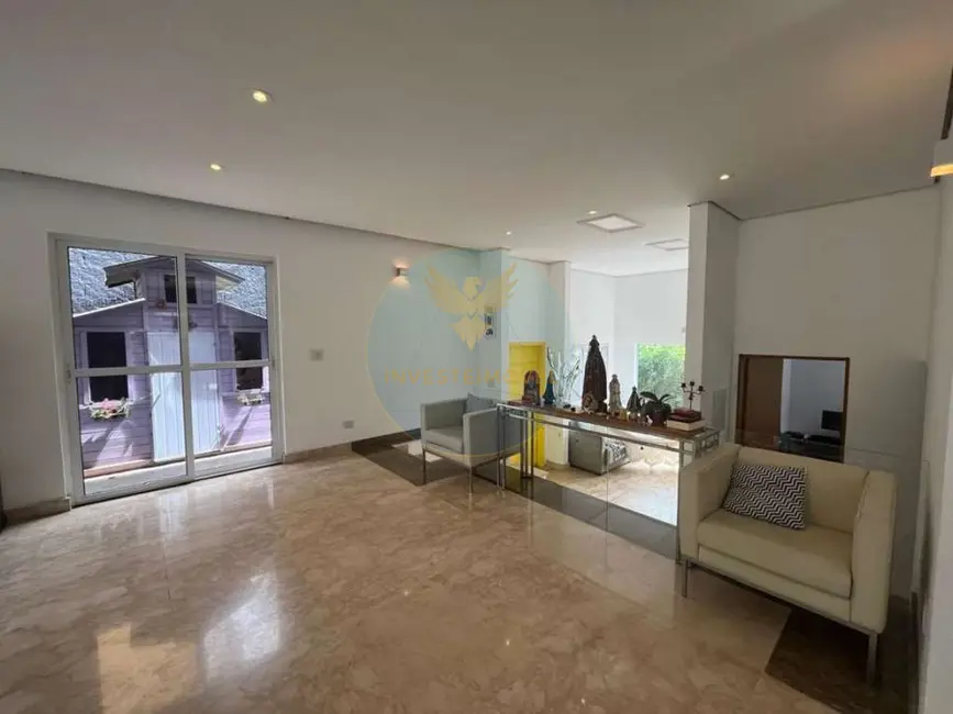 Foto 5 de Casa de Condomínio com 3 quartos à venda, 300m2 em Jandira - SP