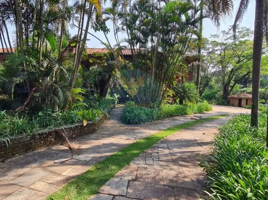 Foto 4 de Casa com 5 quartos para alugar, 757m2 em Granja Viana, Cotia - SP