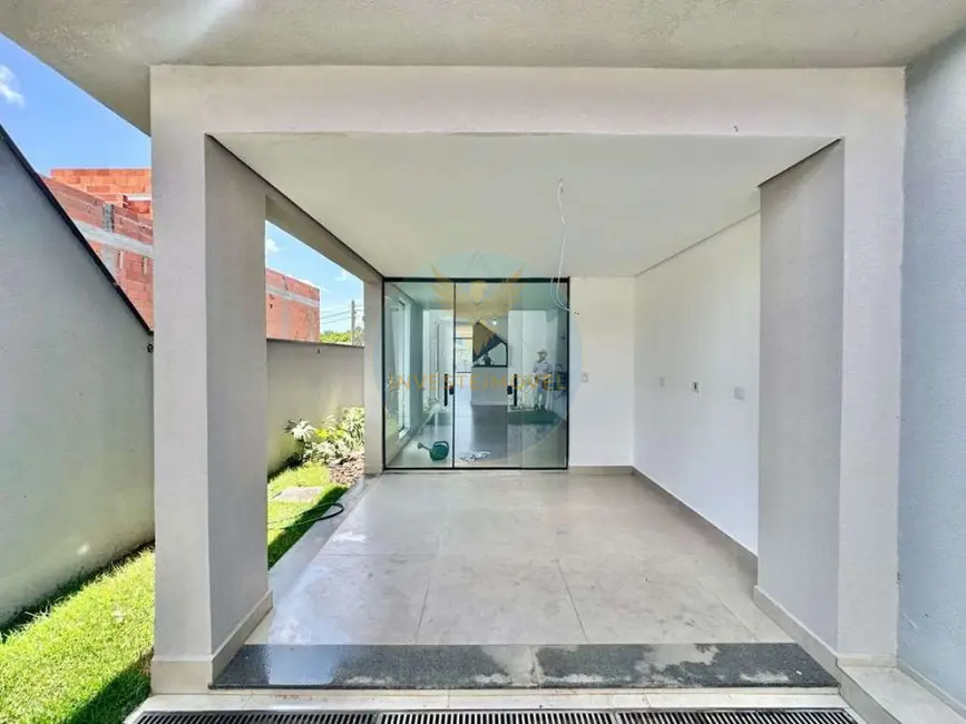 Foto 4 de Casa de Condomínio com 3 quartos à venda, 137m2 em das Pedras, Cotia - SP