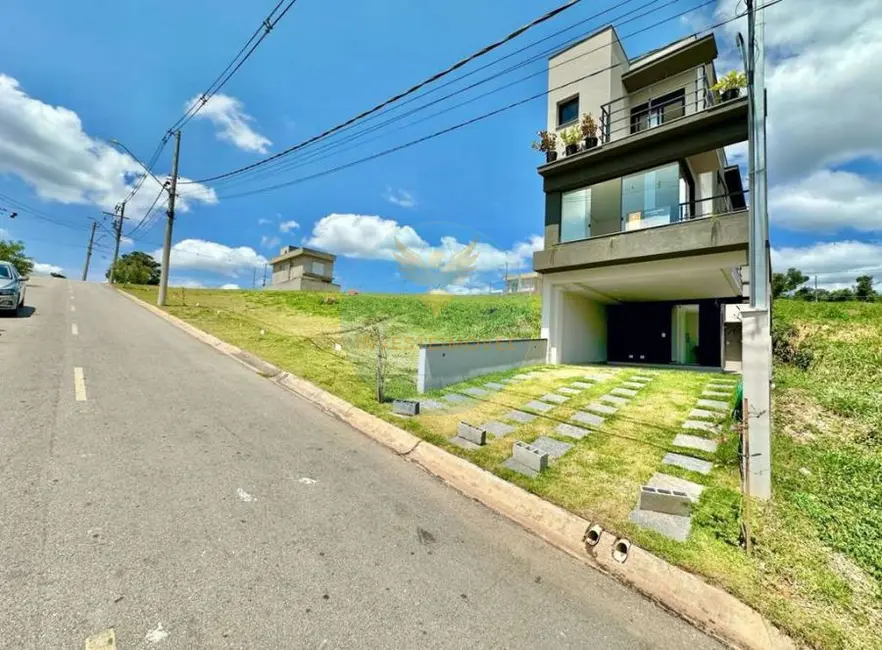 Foto 2 de Casa de Condomínio com 3 quartos à venda, 137m2 em das Pedras, Cotia - SP