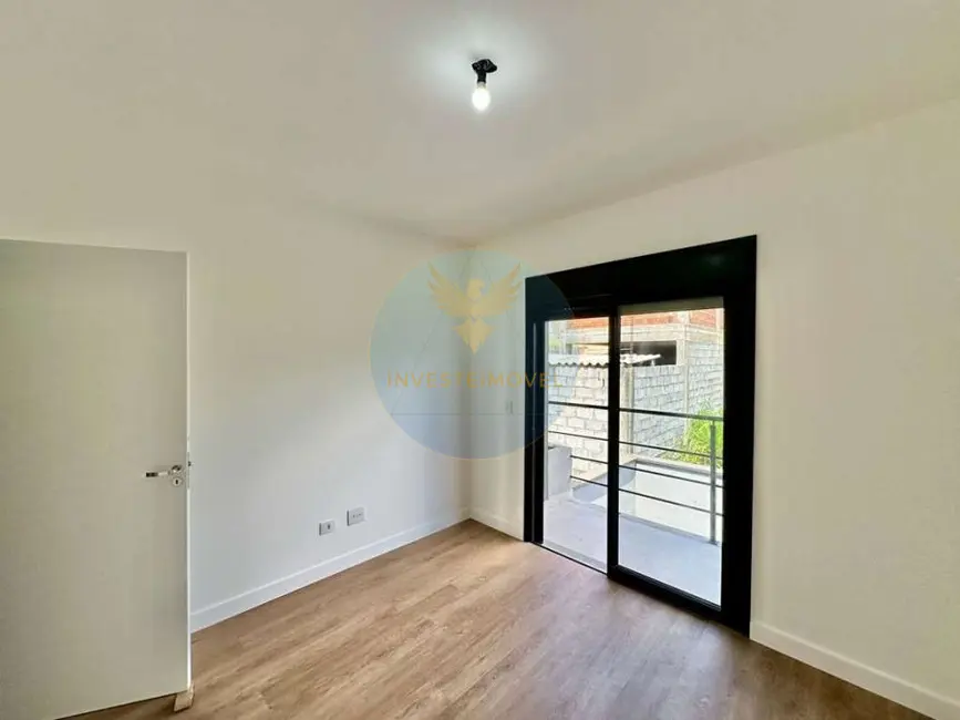 Foto 8 de Casa de Condomínio com 3 quartos à venda, 137m2 em das Pedras, Cotia - SP