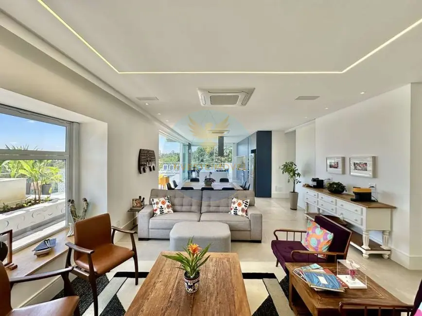 Foto 8 de Casa com 7 quartos à venda, 548m2 em Granja Viana, Cotia - SP