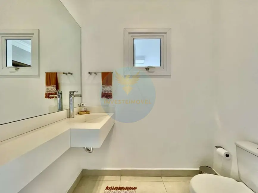 Casa com 4 quartos à venda, 489m2 em Granja Viana, Cotia - SP - imagem 9 Foto 9 de Casa com 4 quartos à venda, 489m2 em Granja Viana, Cotia - SP