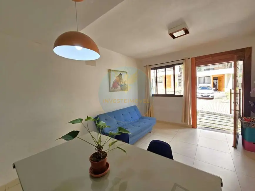 Foto 2 de Casa de Condomínio com 3 quartos à venda, 150m2 em Granja Viana, Cotia - SP