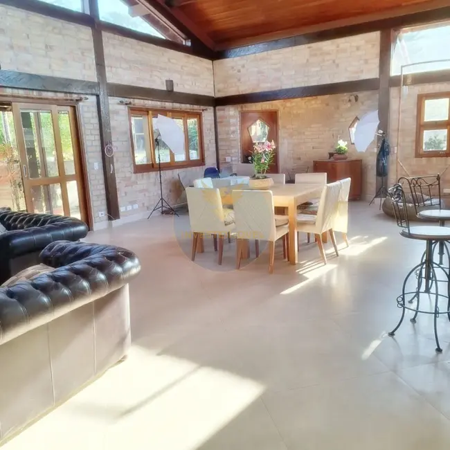 Foto 2 de Casa de Condomínio com 4 quartos à venda, 346m2 em Granja Viana, Carapicuiba - SP