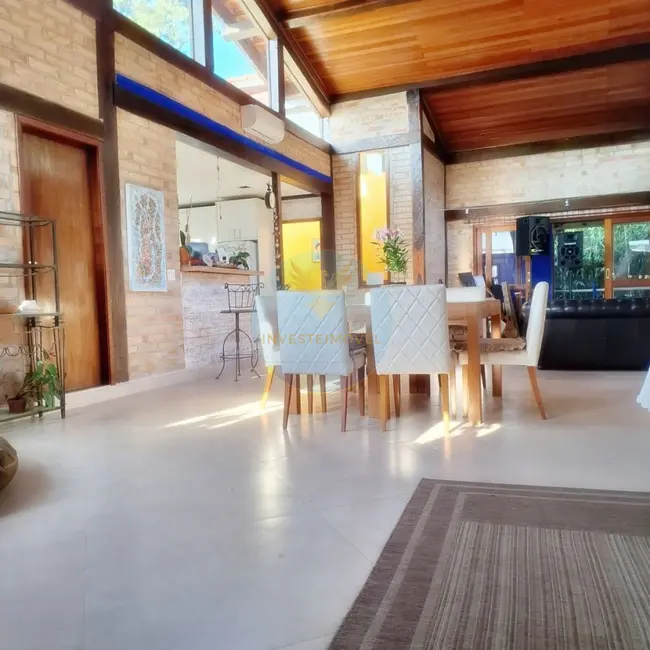 Foto 1 de Casa de Condomínio com 4 quartos à venda, 346m2 em Granja Viana, Carapicuiba - SP