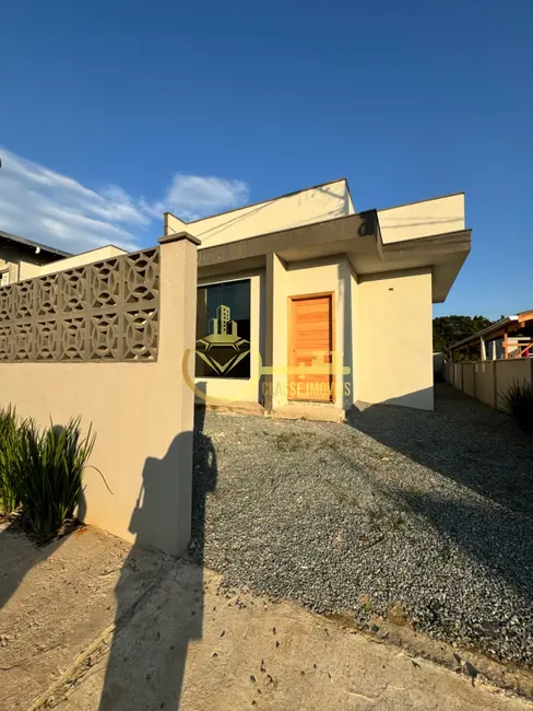Casa com 2 quartos à venda, 62m2 em Barra Velha - SC - imagem 1 Foto 1 de Casa com 2 quartos à venda, 62m2 em Barra Velha - SC