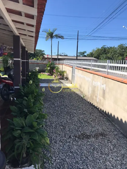 Foto 6 de Casa com 3 quartos à venda, 100m2 em Centro, Penha - SC