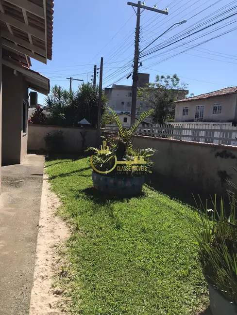 Foto 4 de Casa com 3 quartos à venda, 100m2 em Centro, Penha - SC