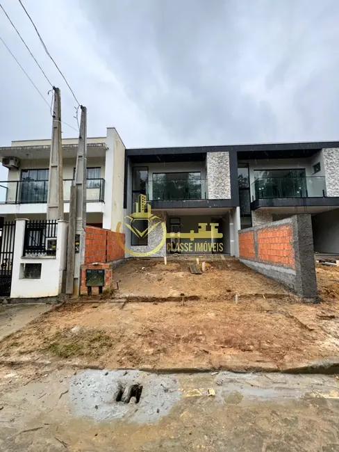 Foto 1 de Casa com 2 quartos à venda, 99m2 em Balneario Picarras - SC