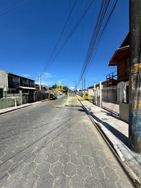 Foto 2 de Casa com 2 quartos à venda, 100m2 em Meia Praia, Navegantes - SC