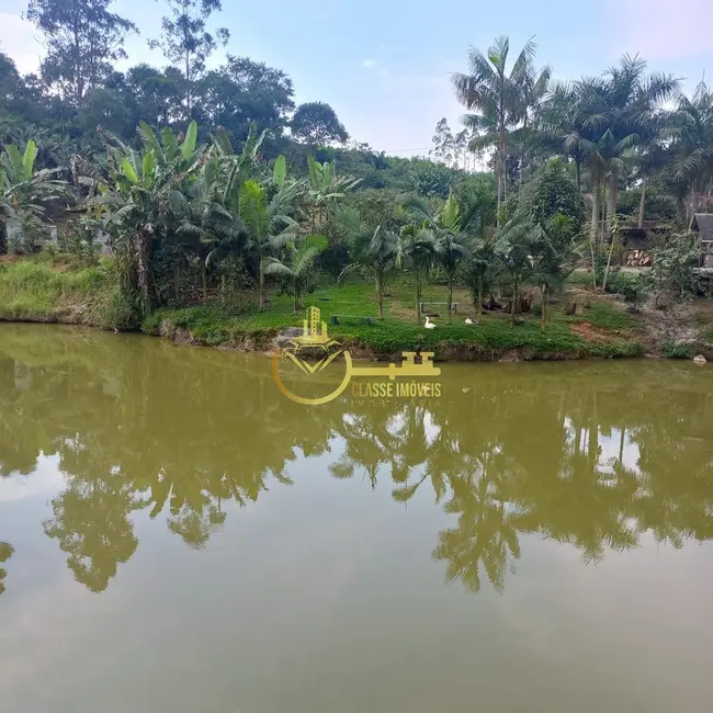 Foto 3 de Chácara com 2 quartos à venda, 2000m2 em Sao Joao Do Itaperiu - SC