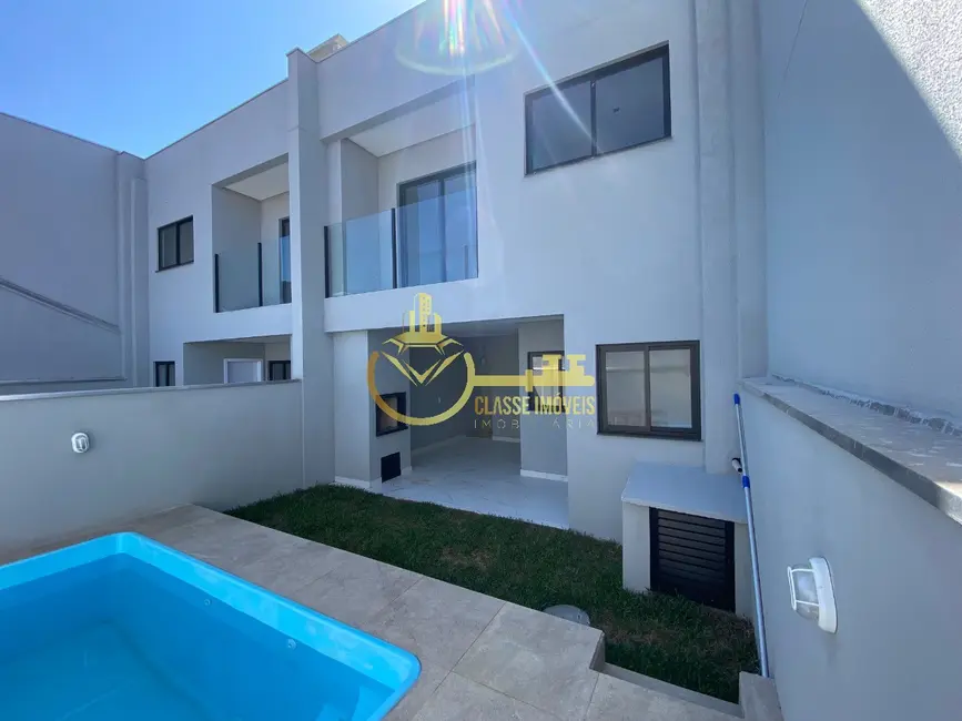 Foto 4 de Sobrado com 2 quartos à venda, 117m2 em Balneario Picarras - SC