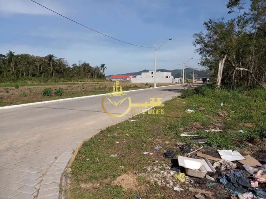 Foto 2 de Terreno / Lote à venda, 200m2 em Espinheiros, Itajai - SC