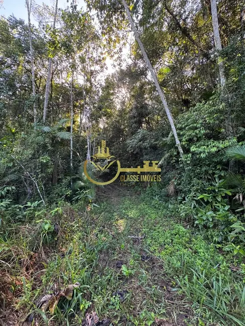 Foto 1 de Terreno / Lote à venda, 60000m2 em Balneario Picarras - SC