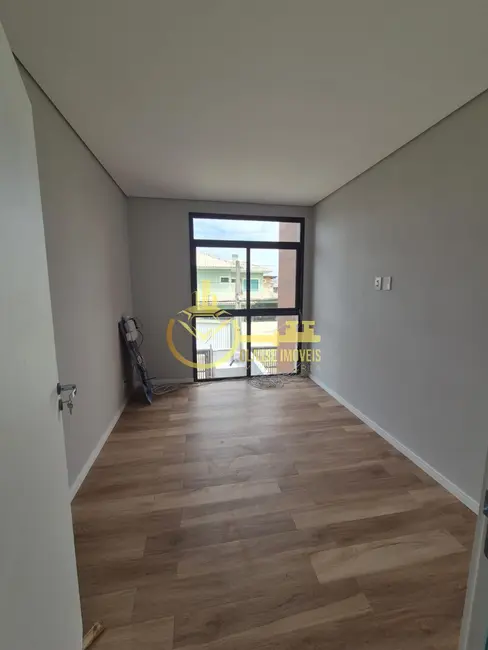 Sobrado com 1 quarto à venda, 104m2 em São João, Itajai - SC - imagem 9 Foto 9 de Sobrado com 1 quarto à venda, 104m2 em São João, Itajai - SC