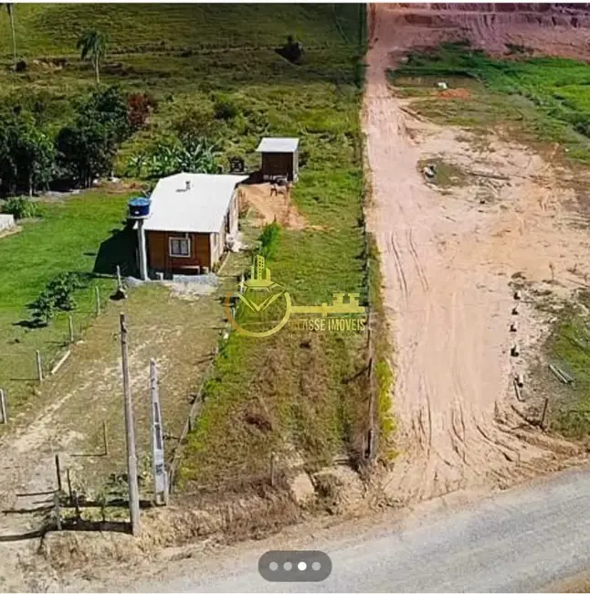 Foto 1 de Terreno / Lote à venda, 883m2 em Escalvados, Navegantes - SC