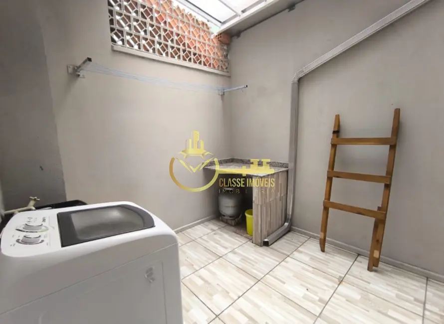 Foto 7 de Sobrado com 4 quartos à venda, 112m2 em Centro, Navegantes - SC