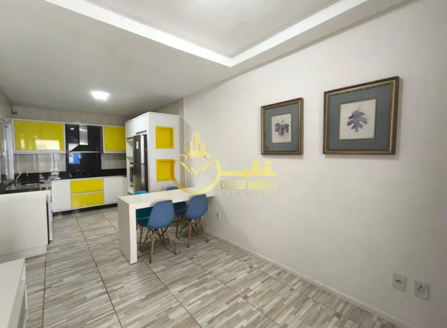 Foto 8 de Sobrado com 4 quartos à venda, 112m2 em Centro, Navegantes - SC