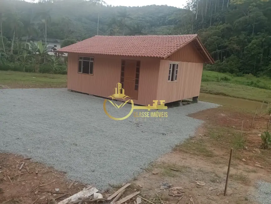 Foto 3 de Terreno / Lote à venda, 1200m2 em Luiz Alves - SC