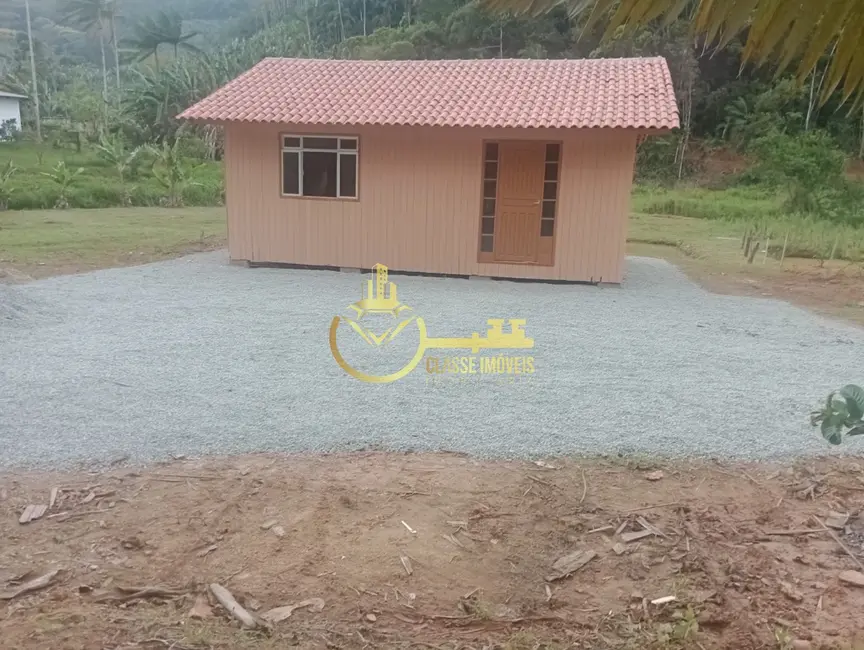 Foto 1 de Terreno / Lote à venda, 1200m2 em Luiz Alves - SC