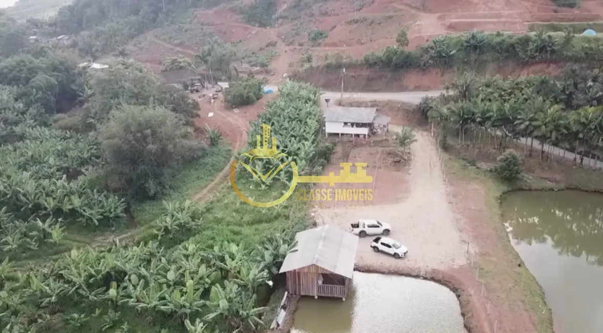 Foto 1 de Terreno / Lote à venda, 2820m2 em Luiz Alves - SC