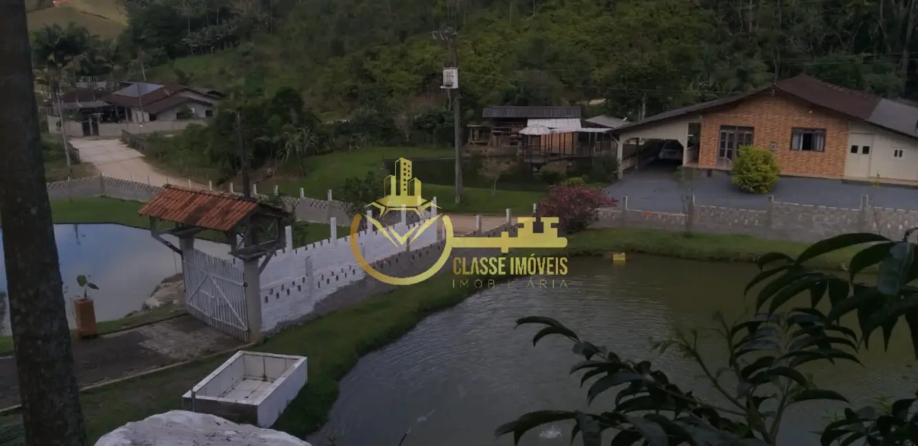 Foto 2 de Chácara com 2 quartos à venda, 200m2 em Ilhota - SC