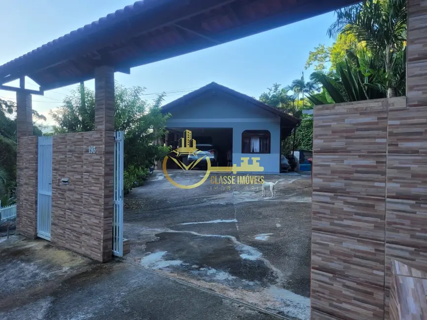 Casa com 3 quartos à venda, 1100m2 em Progresso, Blumenau - SC - imagem 2 Foto 2 de Casa com 3 quartos à venda, 1100m2 em Progresso, Blumenau - SC