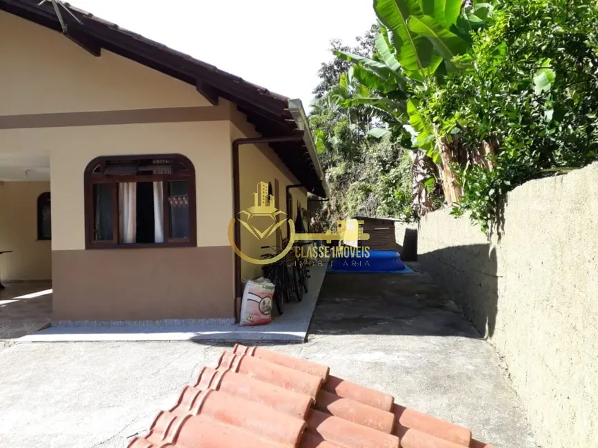 Casa com 3 quartos à venda, 1100m2 em Progresso, Blumenau - SC - imagem 6 Foto 6 de Casa com 3 quartos à venda, 1100m2 em Progresso, Blumenau - SC