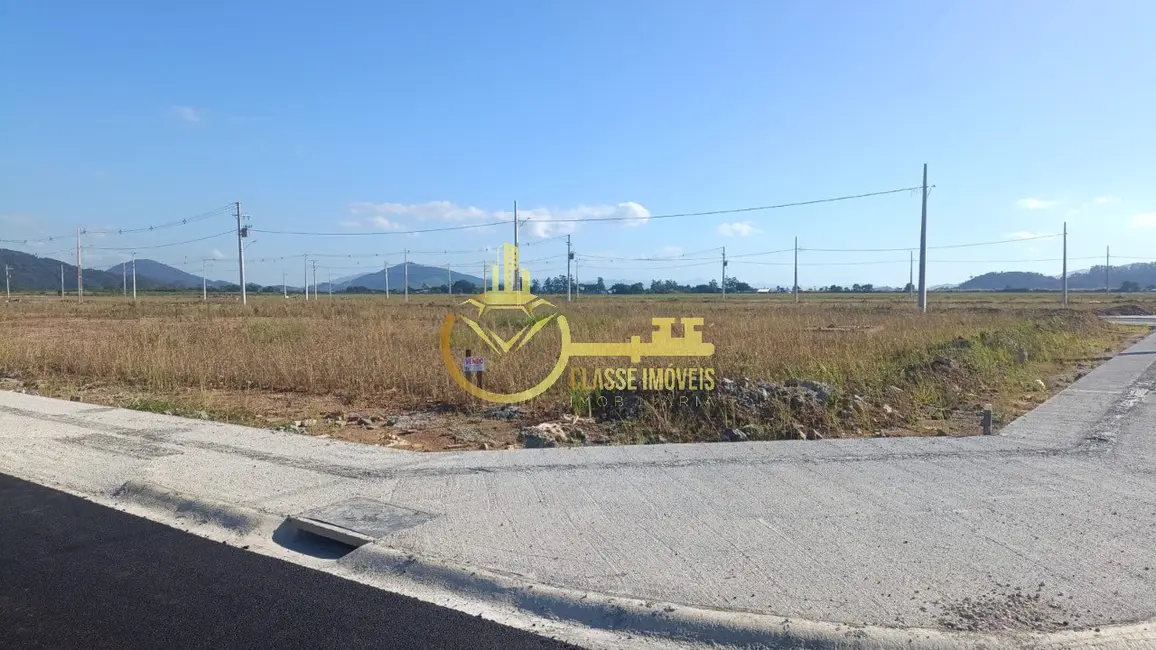 Foto 2 de Terreno / Lote à venda, 241m2 em Espinheiros, Itajai - SC