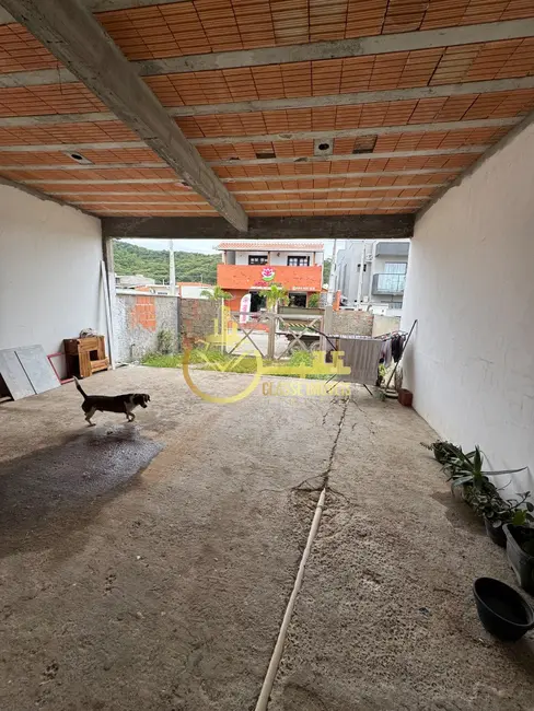 Foto 3 de Sobrado com 3 quartos à venda, 80m2 em Penha - SC