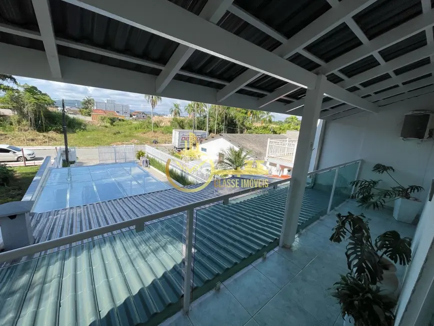 Foto 8 de Casa com 3 quartos à venda, 177m2 em Centro, Balneario Picarras - SC