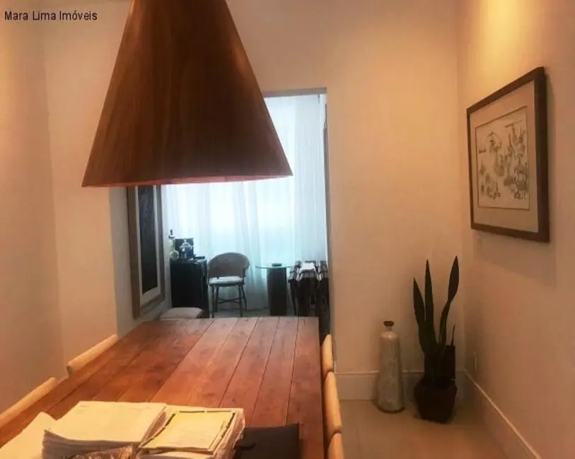 Apartamento com 3 quartos à venda, 206m2 em Horto Florestal, Salvador - BA - imagem 3 Foto 3 de Apartamento com 3 quartos à venda, 206m2 em Horto Florestal, Salvador - BA