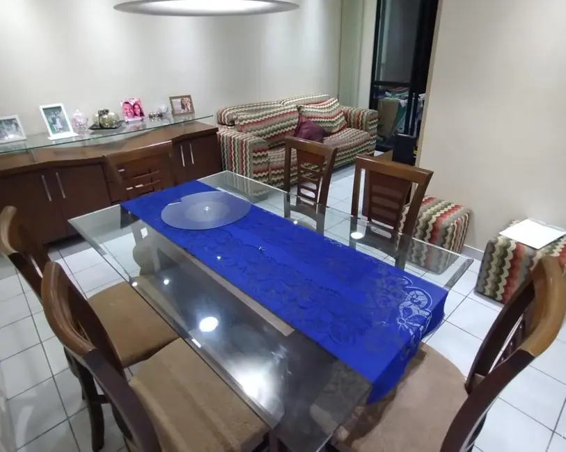 Foto 2 de Apartamento com 3 quartos à venda, 70m2 em Cabula, Salvador - BA