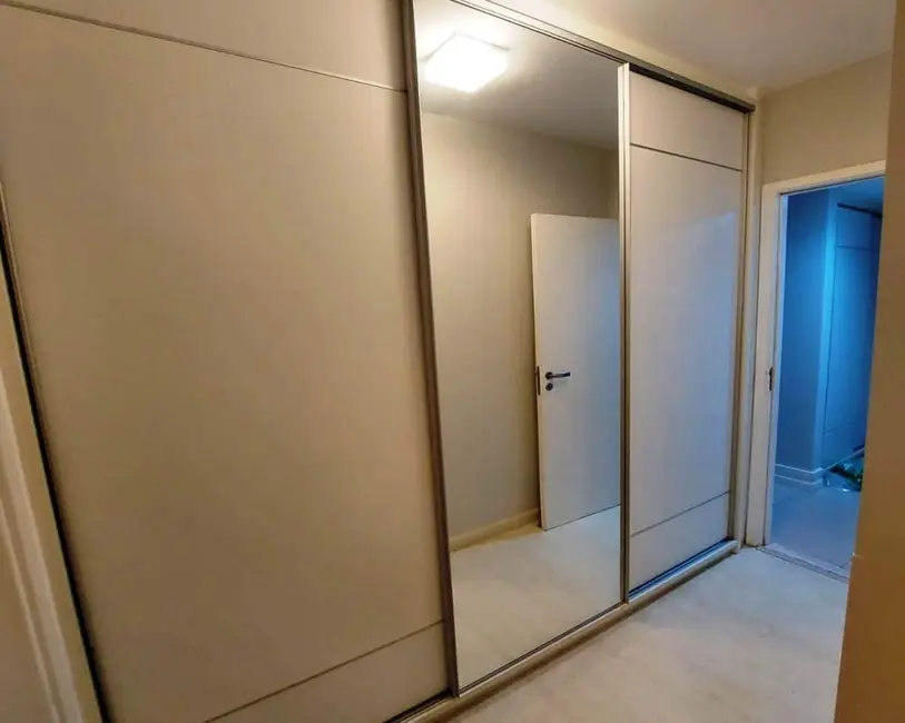 Apartamento com 3 quartos à venda, 106m2 em Alphaville I, Salvador - BA - imagem 6 Foto 6 de Apartamento com 3 quartos à venda, 106m2 em Alphaville I, Salvador - BA