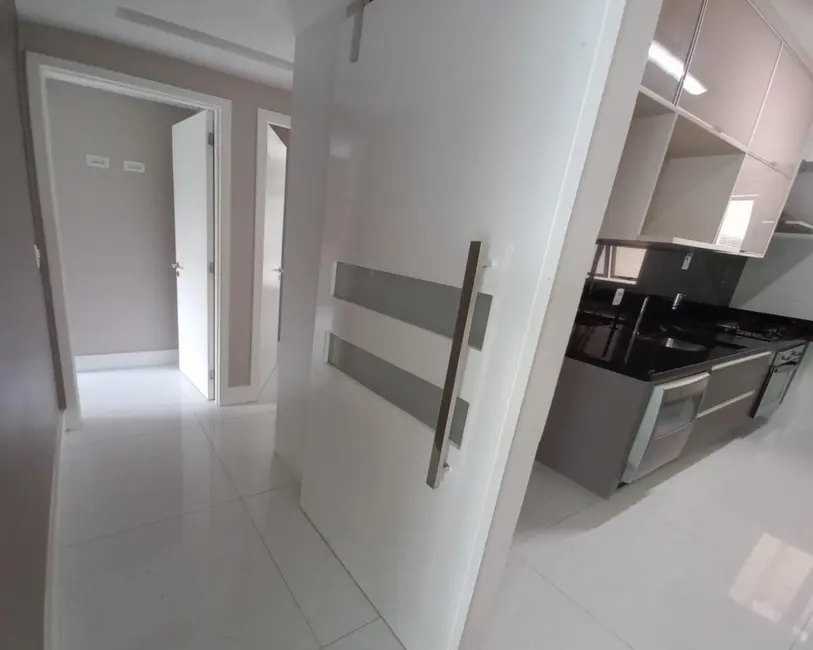 Apartamento com 2 quartos à venda, 100m2 em Canela, Salvador - BA - imagem 9 Foto 9 de Apartamento com 2 quartos à venda, 100m2 em Canela, Salvador - BA