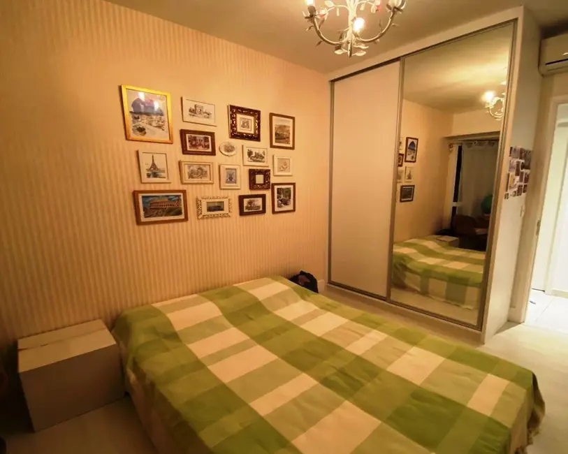 Apartamento com 4 quartos à venda, 132m2 em Canela, Salvador - BA - imagem 9 Foto 9 de Apartamento com 4 quartos à venda, 132m2 em Canela, Salvador - BA